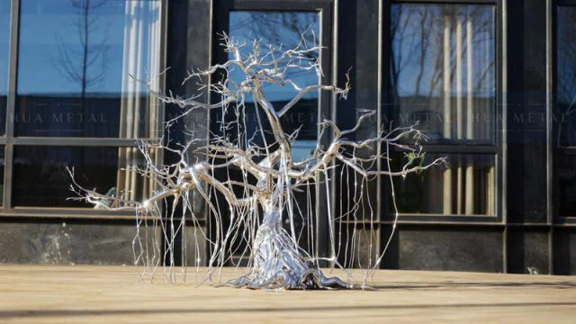 Gjutskulptur i rostfritt stål